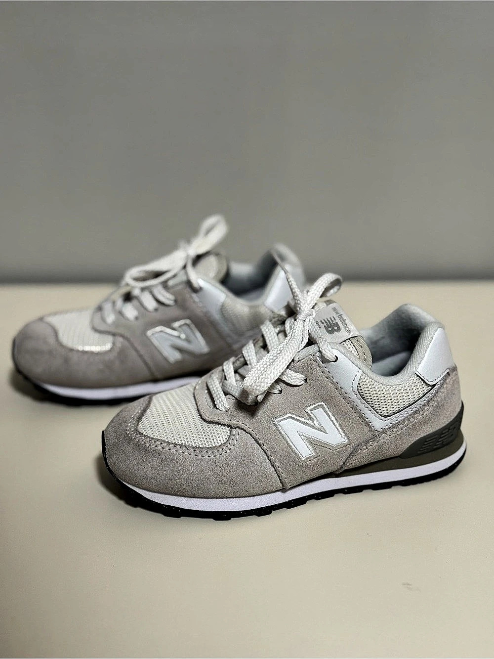 New Balance 574 Sneakers Gray & White